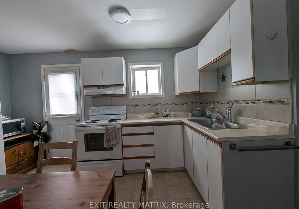 2039-county-road-44-edwardsburghcardinal-ontario-x12879908
