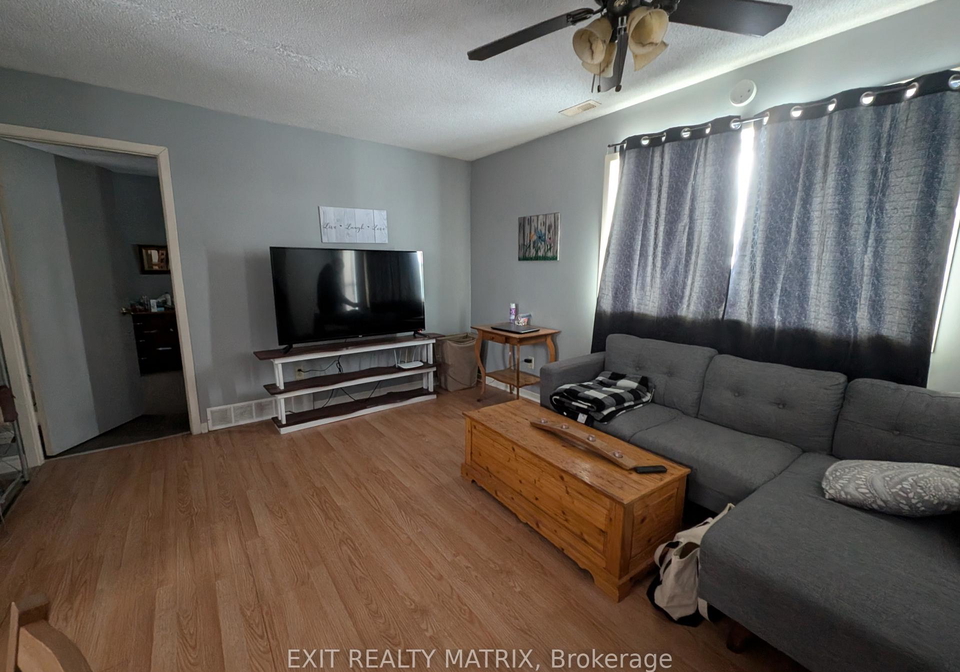 2039-county-road-44-edwardsburghcardinal-ontario-x12879908