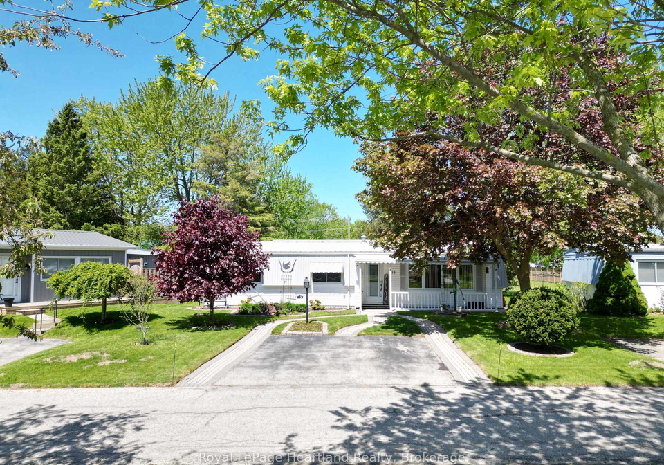 13-cypress-point-crescent-south-huron-ontario-x12880094