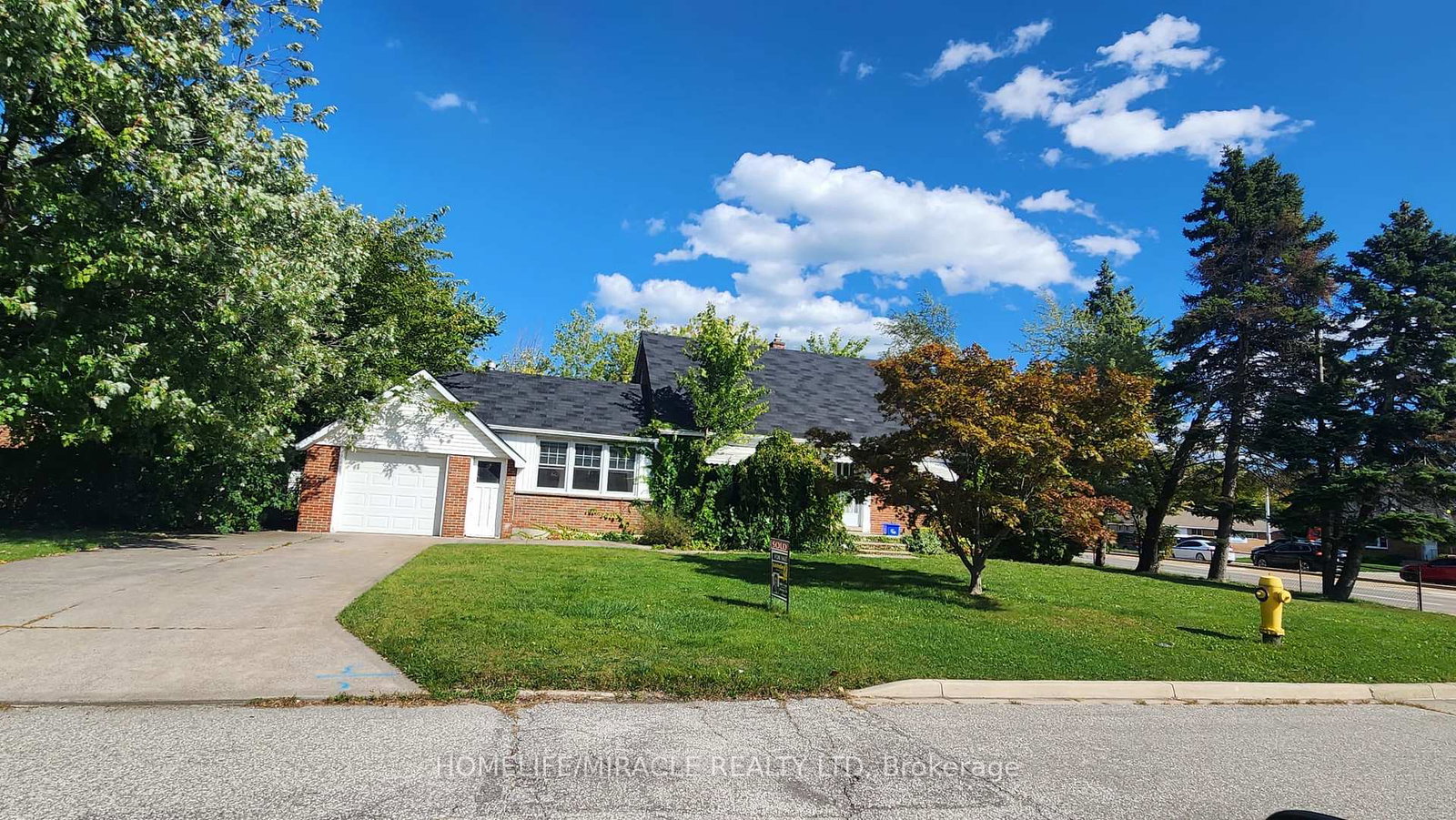 486-matthew-brady-avenue-windsor-ontario-x12880190