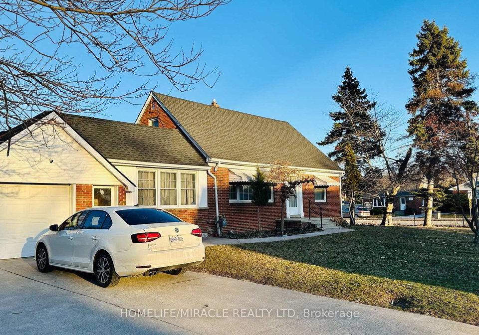486-matthew-brady-avenue-windsor-ontario-x12880190