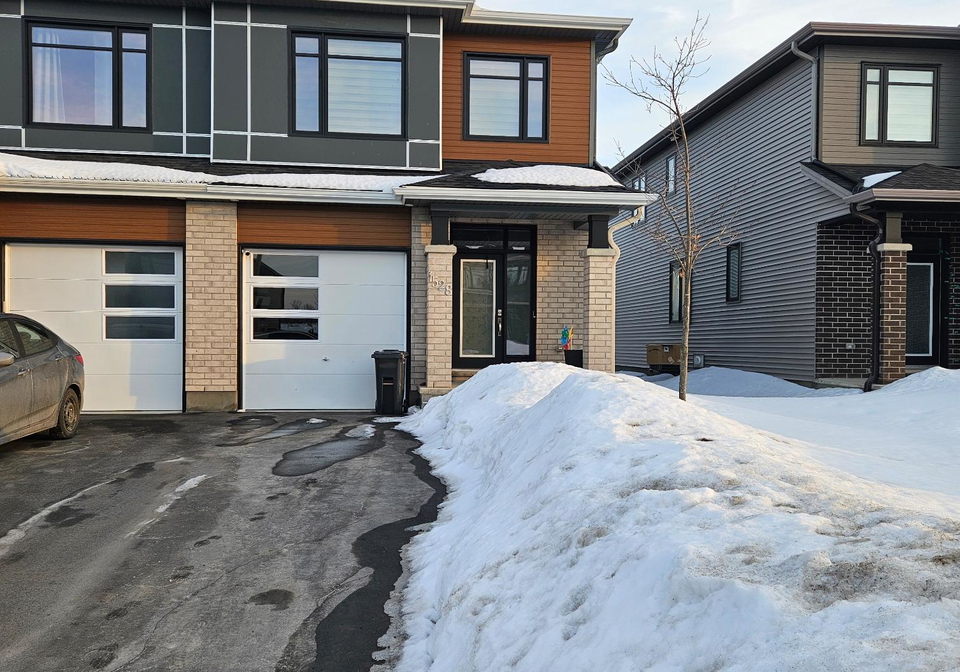 1528-quarry-street-russell-ontario-x12880252