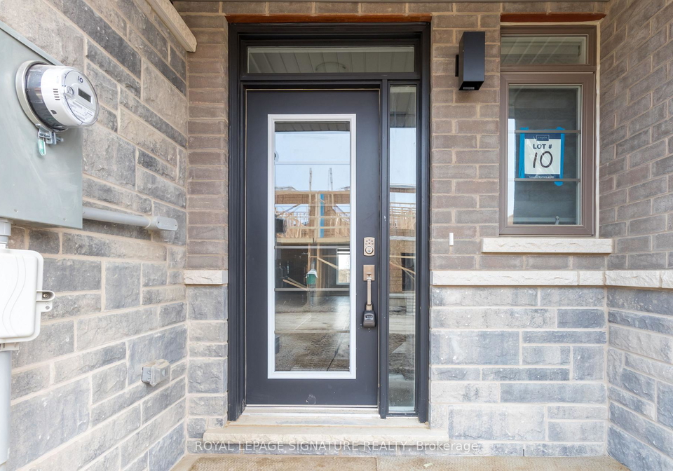 61-soho-street-hamilton-ontario-x12880302