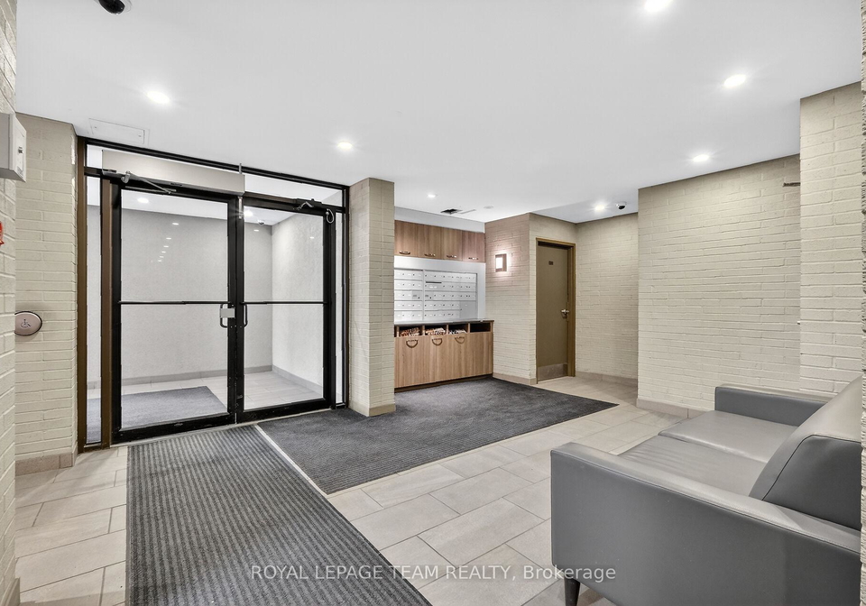40-arthur-street-ottawa-ontario-x12880378