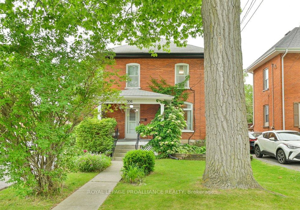 306-bleecker-avenue-belleville-ontario-x12880410