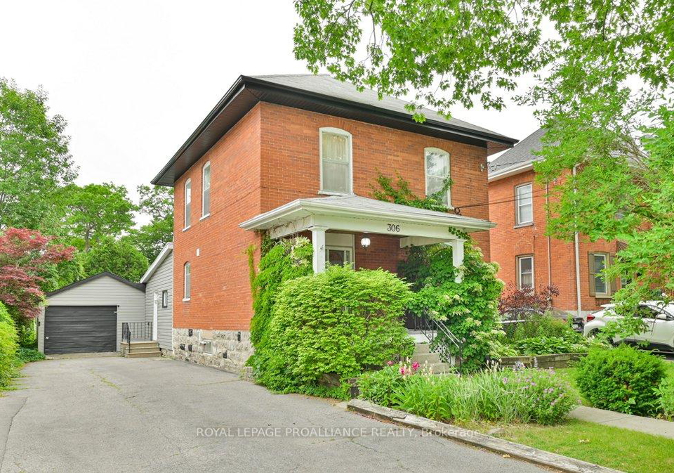 306-bleecker-avenue-belleville-ontario-x12880410