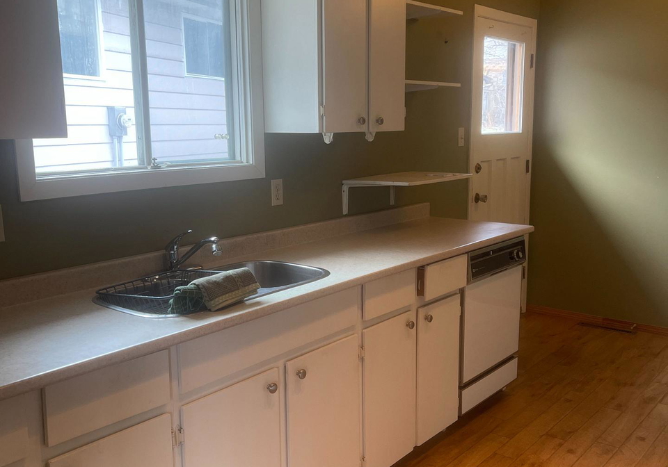 24-yeoville-court-hamilton-ontario-x12880492