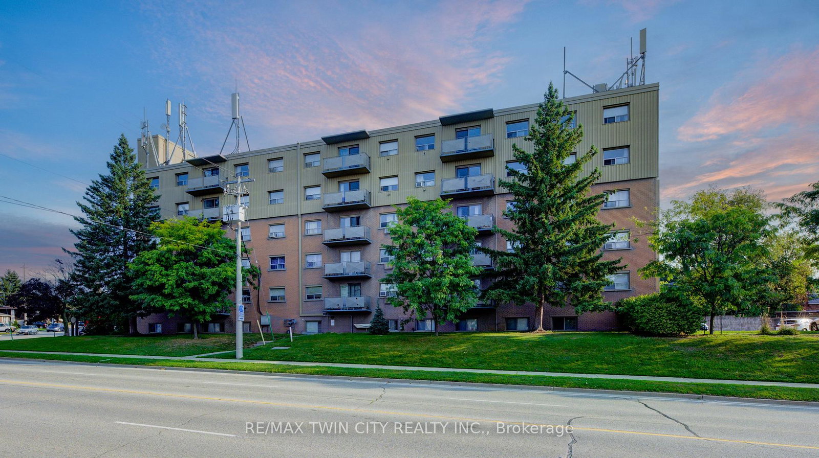 283-fairway-road-n-kitchener-ontario-x12880520