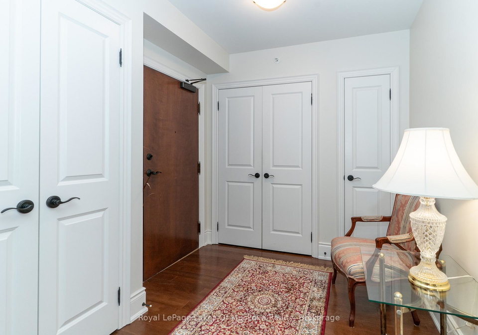 391b-manitoba-street-bracebridge-ontario-x12880820