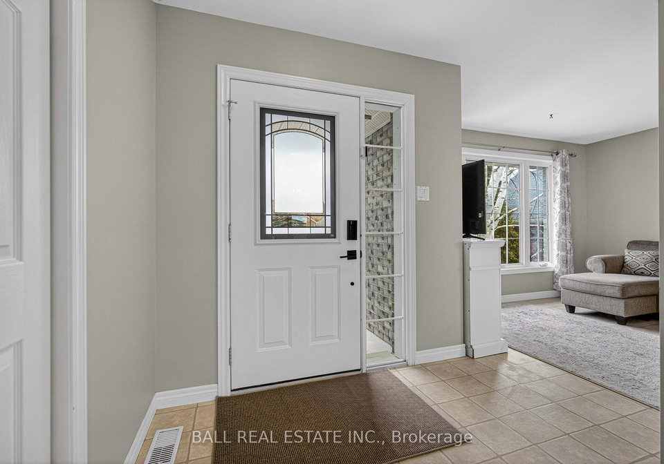 11-francis-street-selwyn-ontario-x12880870