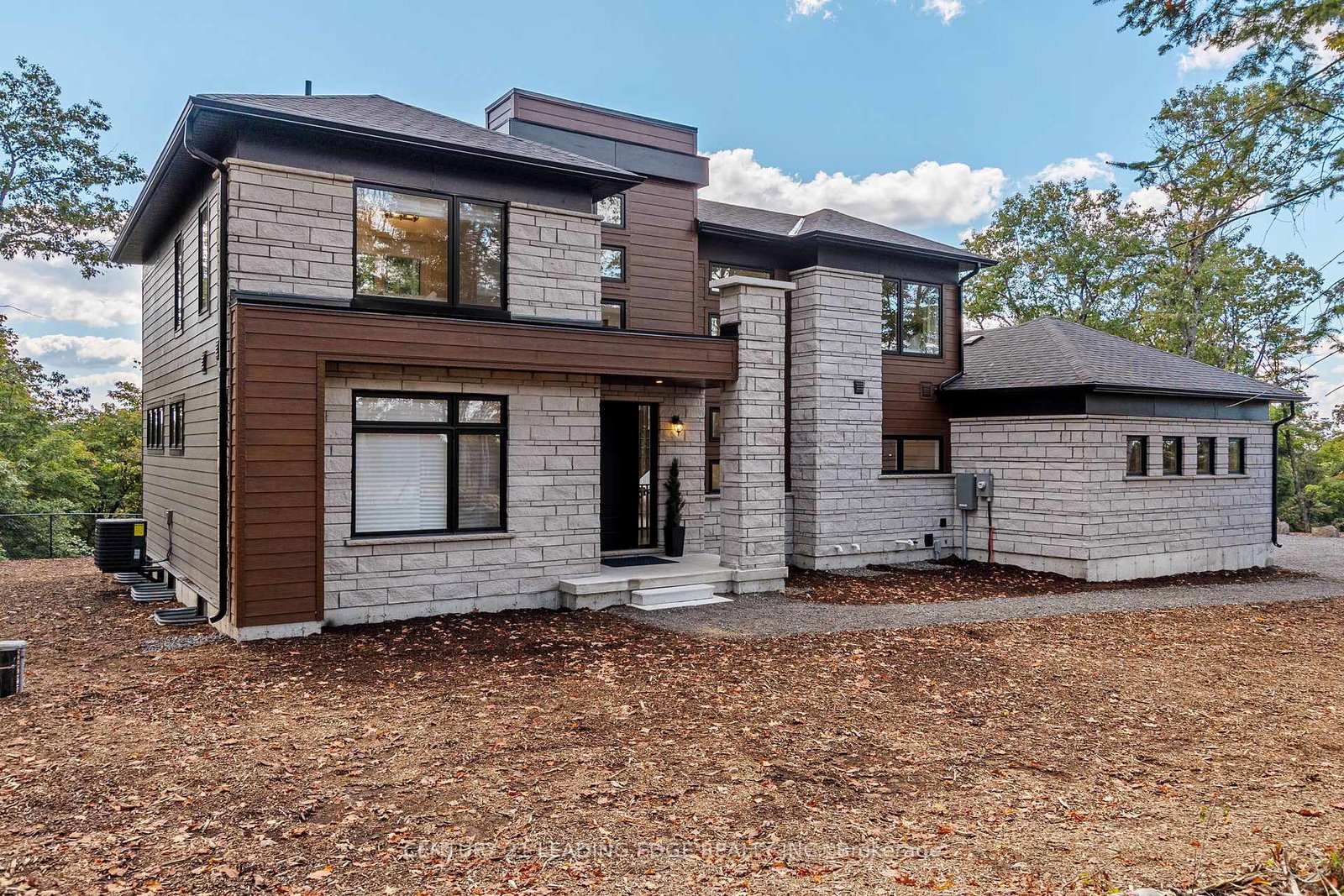 1023-kingsridge-court-lake-of-bays-ontario-x12880908
