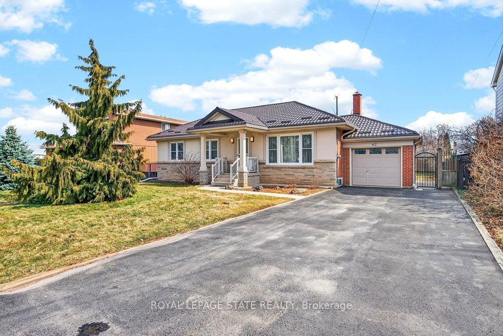 42-evergreen-avenue-hamilton-ontario-x12881210