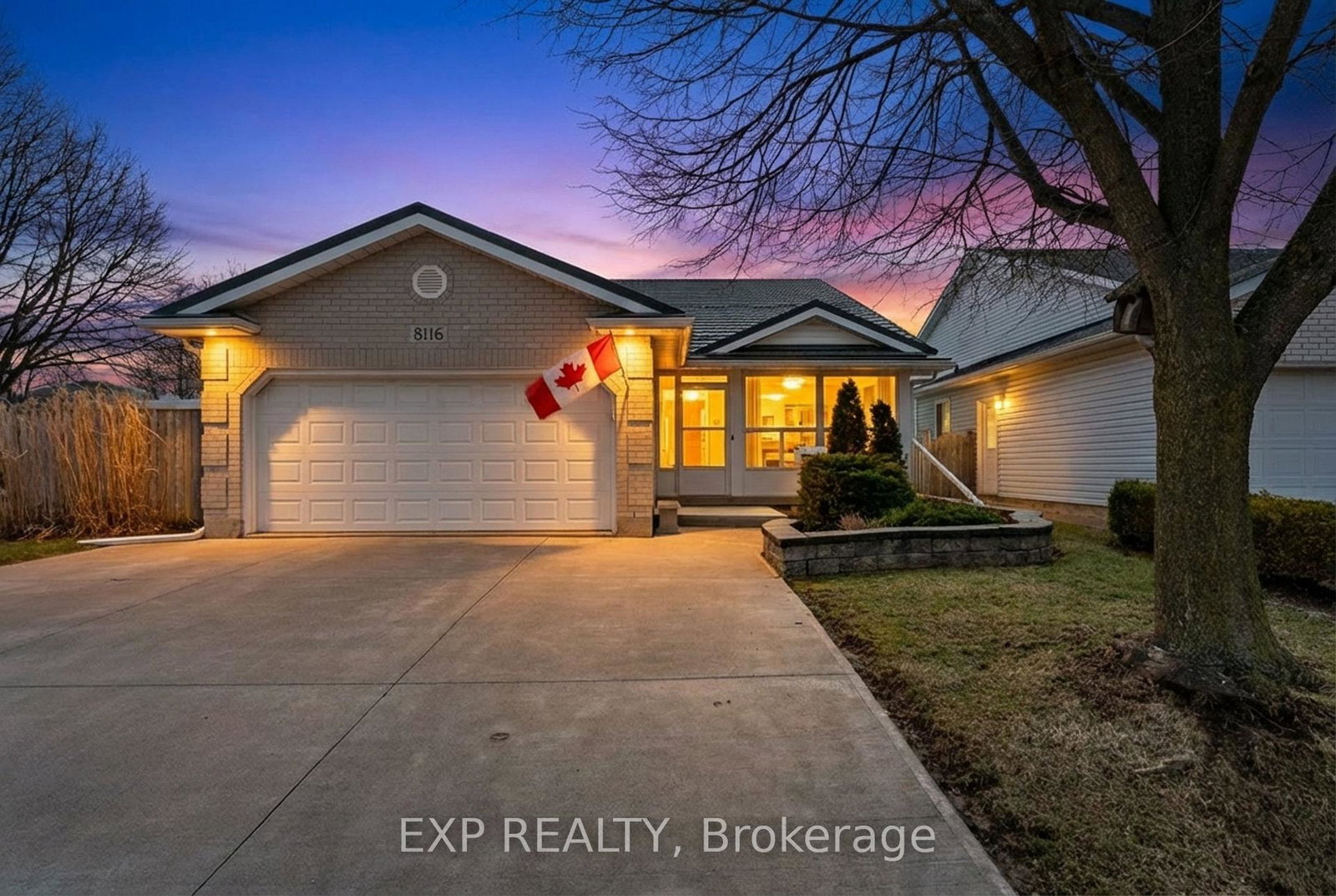 8116-woodsview-crescent-niagara-falls-ontario-x12881288
