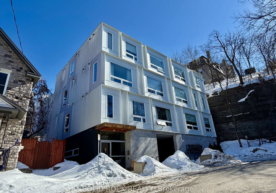 22-perkins-street-ottawa-ontario-x12881354