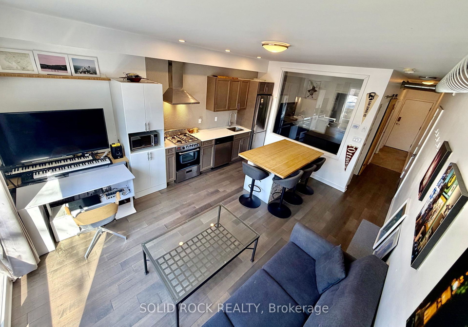 22-perkins-street-ottawa-ontario-x12881354