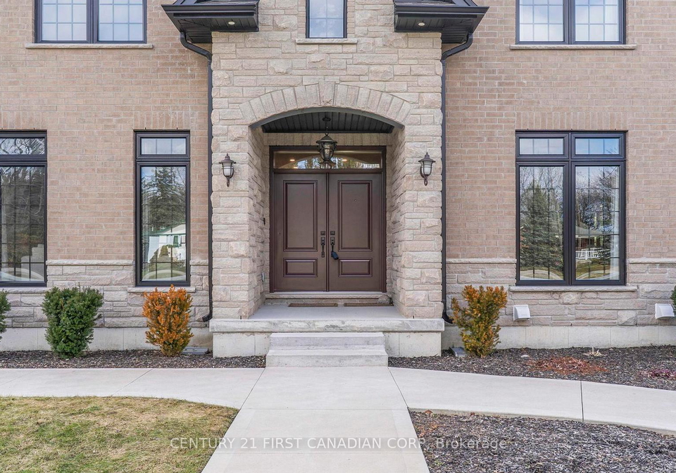 15257-twelve-mile-road-middlesex-centre-ontario-x12881370