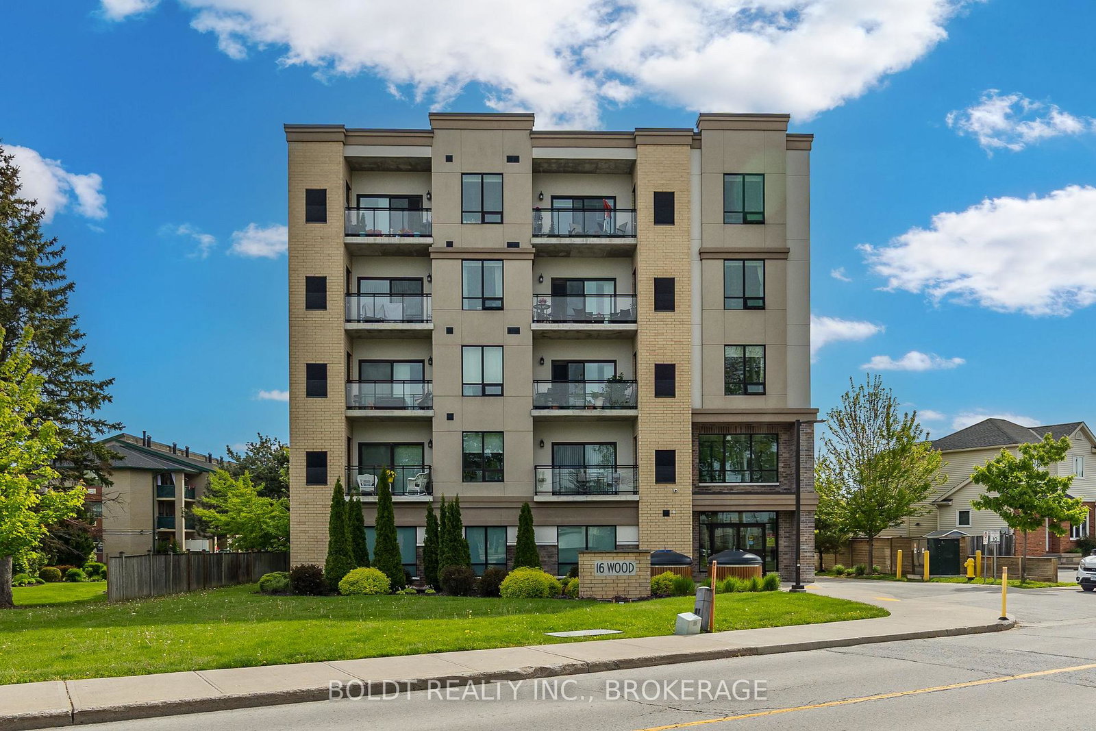 16-wood-street-st-catharines-ontario-x12881456