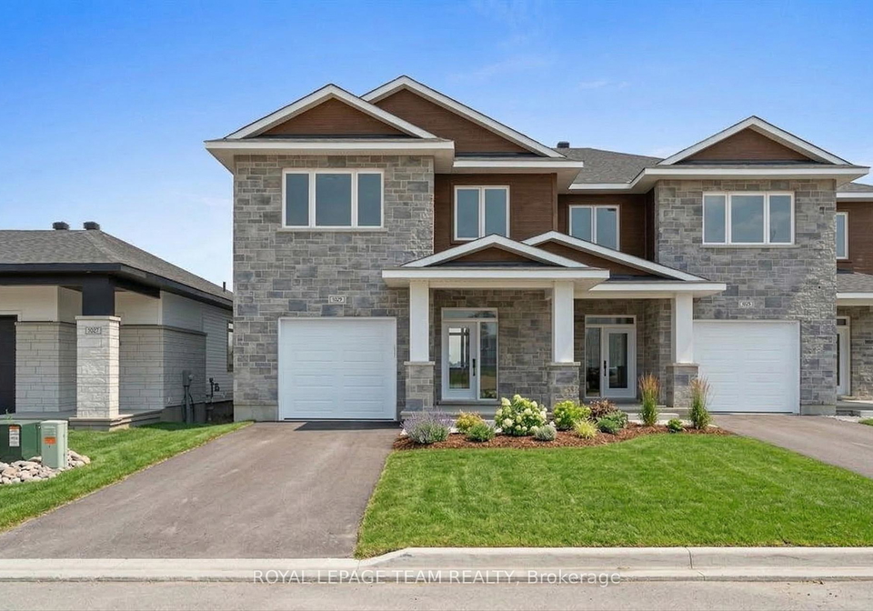 1016-moore-street-brockville-ontario-x12881558