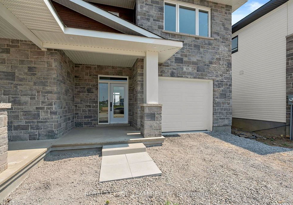 1020-moore-street-brockville-ontario-x12881618