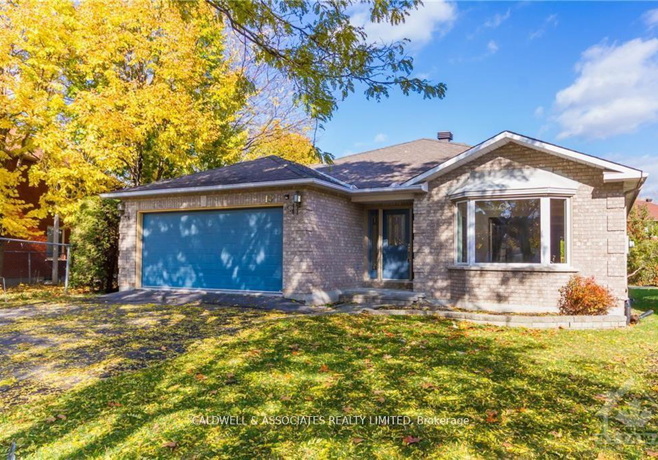 13-sai-crescent-ottawa-ontario-x12881780