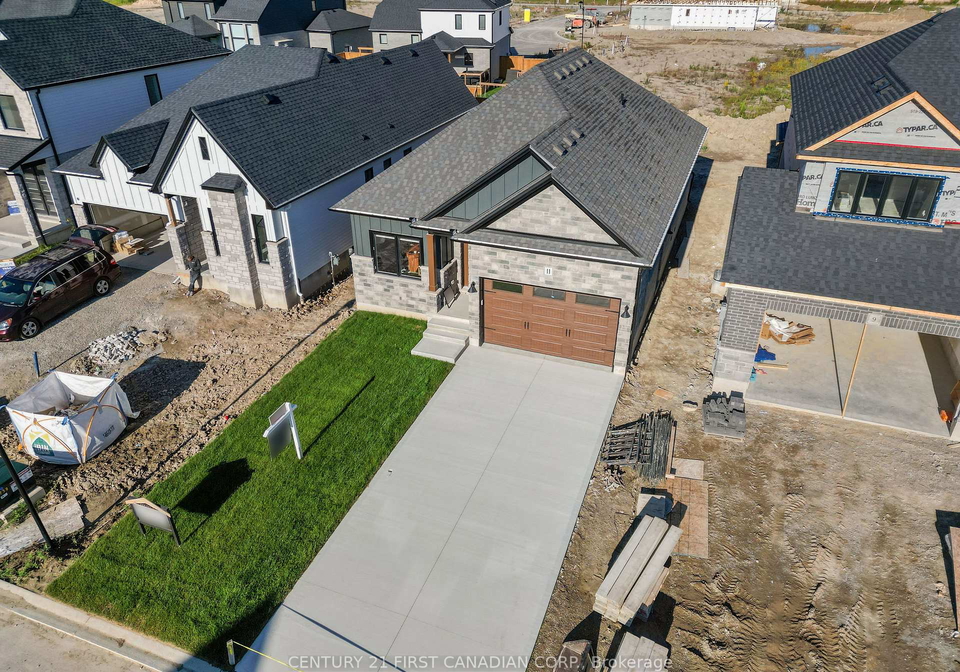 11-sheldabren-street-north-middlesex-ontario-x12882370