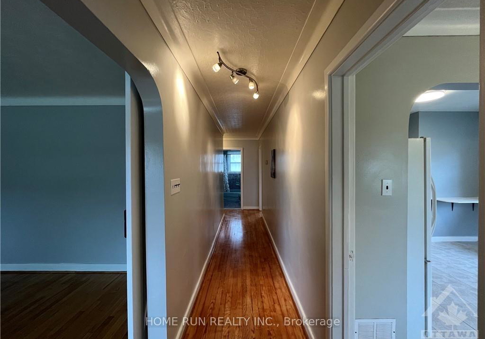 98-donald-street-ottawa-ontario-x12882868