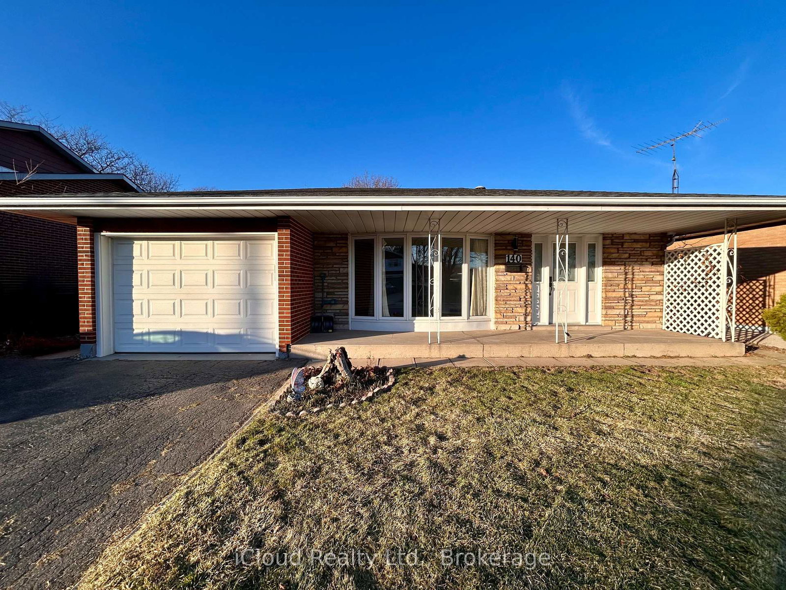 140-cromwell-crescent-hamilton-ontario-x12883022