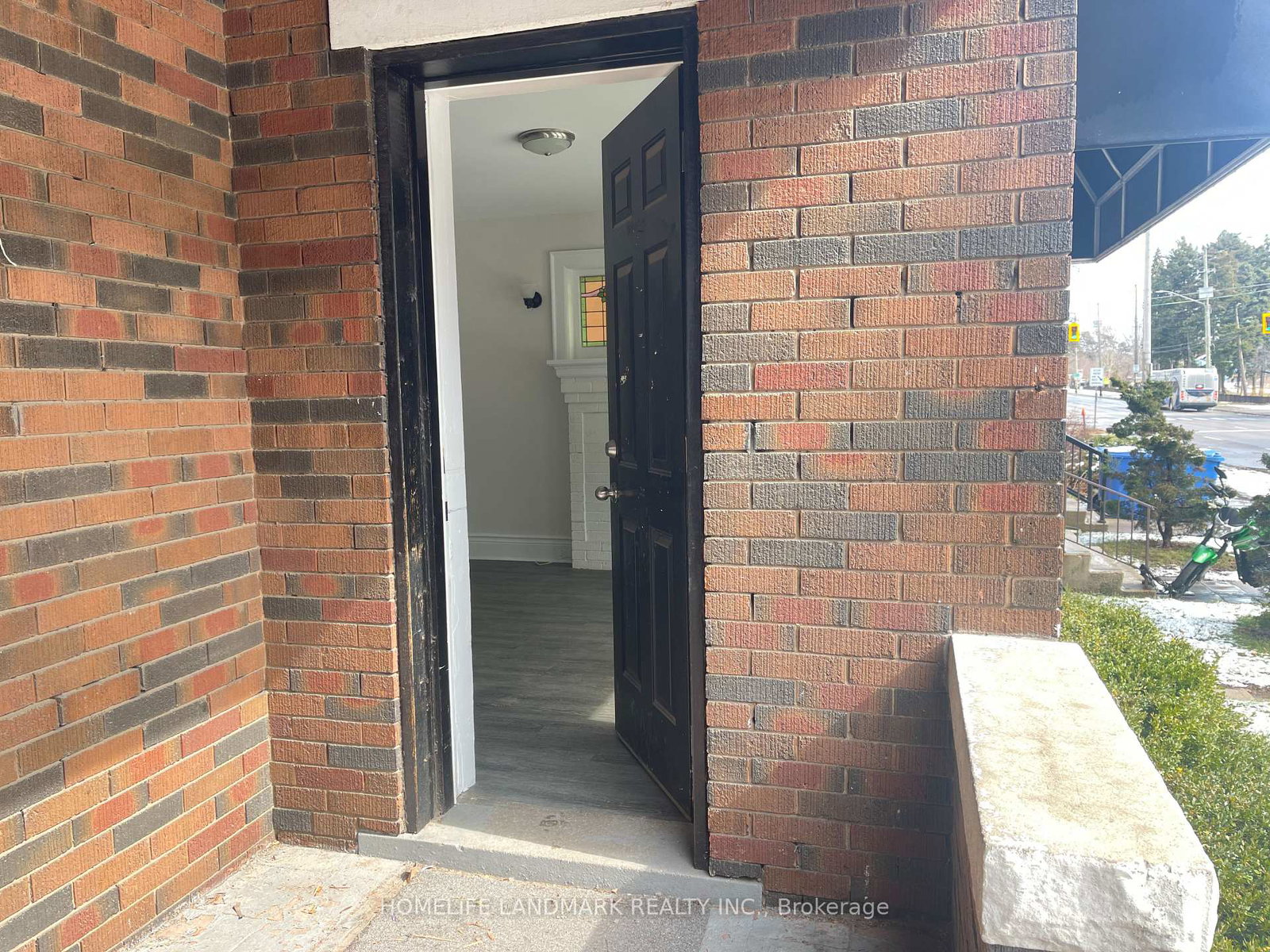 987-main-street-e-hamilton-ontario-x12883138