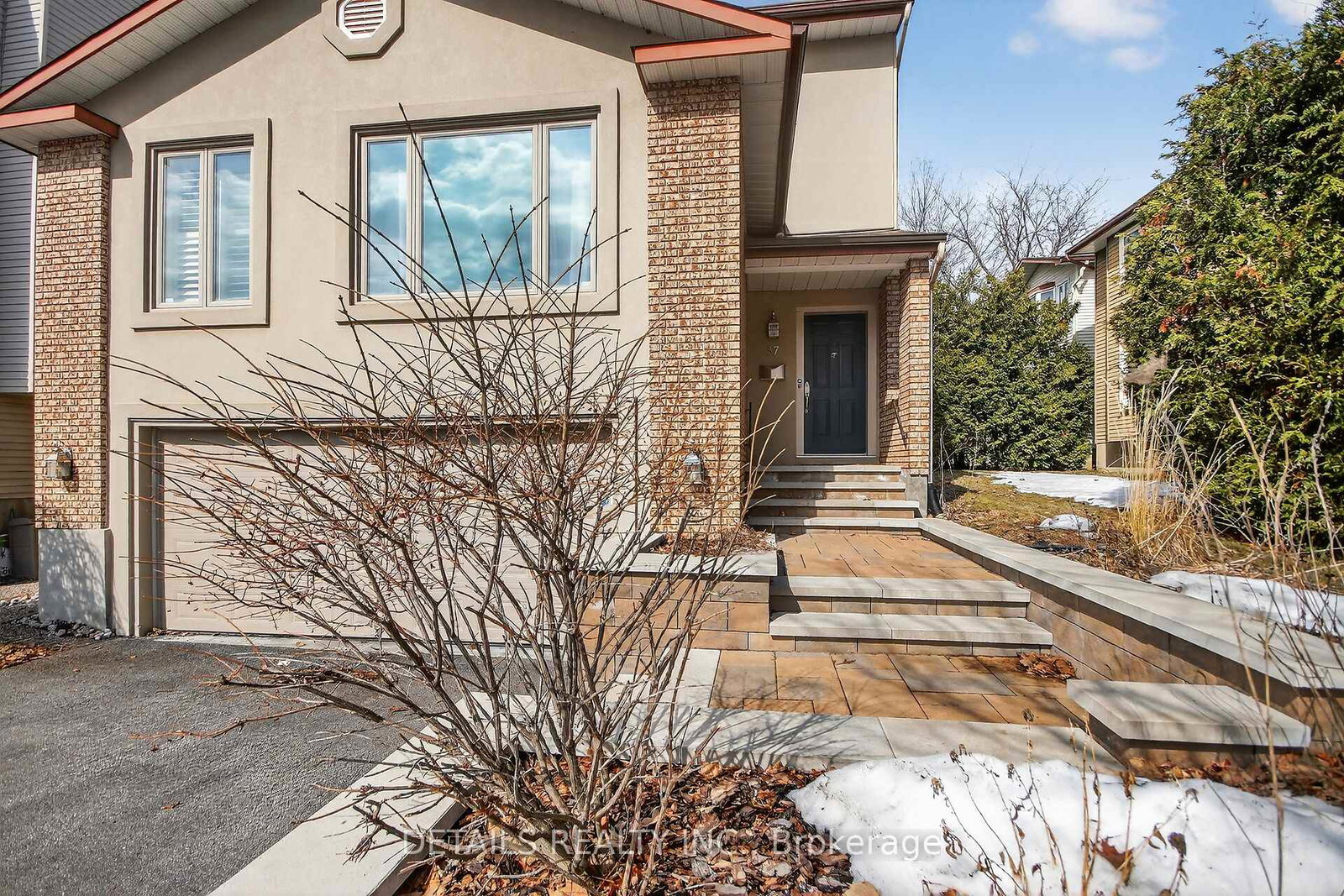 37-gillespie-crescent-n-ottawa-ontario-x12883342