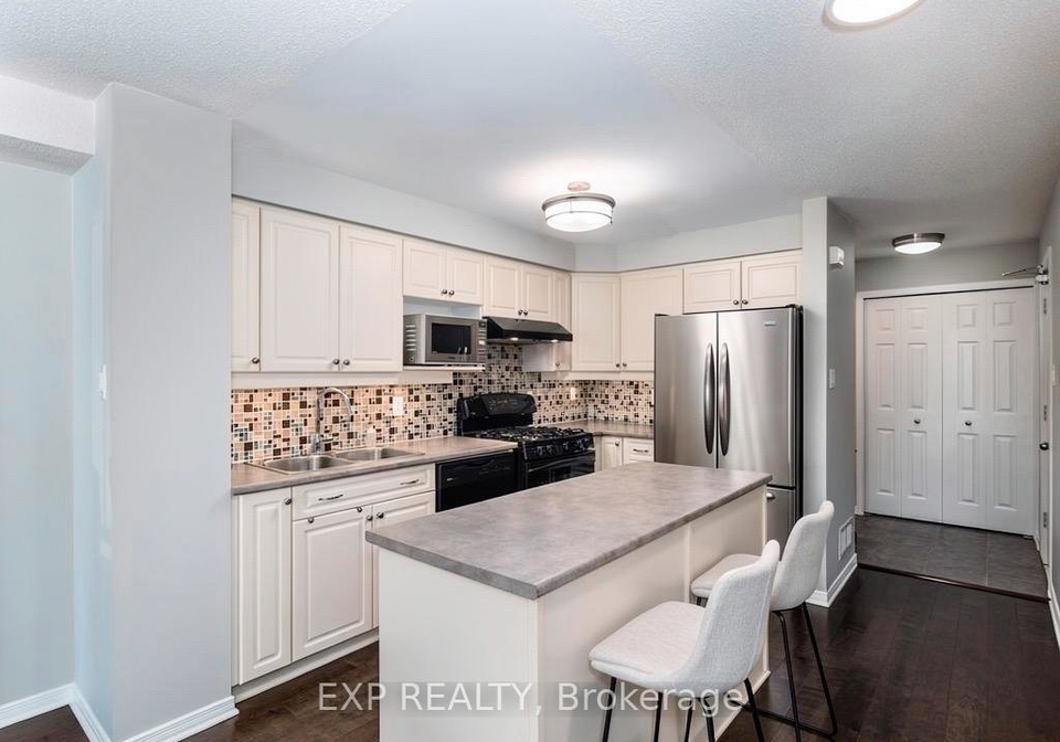 4031-canyon-walk-drive-ottawa-ontario-x12883454