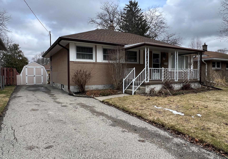 30-arthur-street-stratford-ontario-x12883474