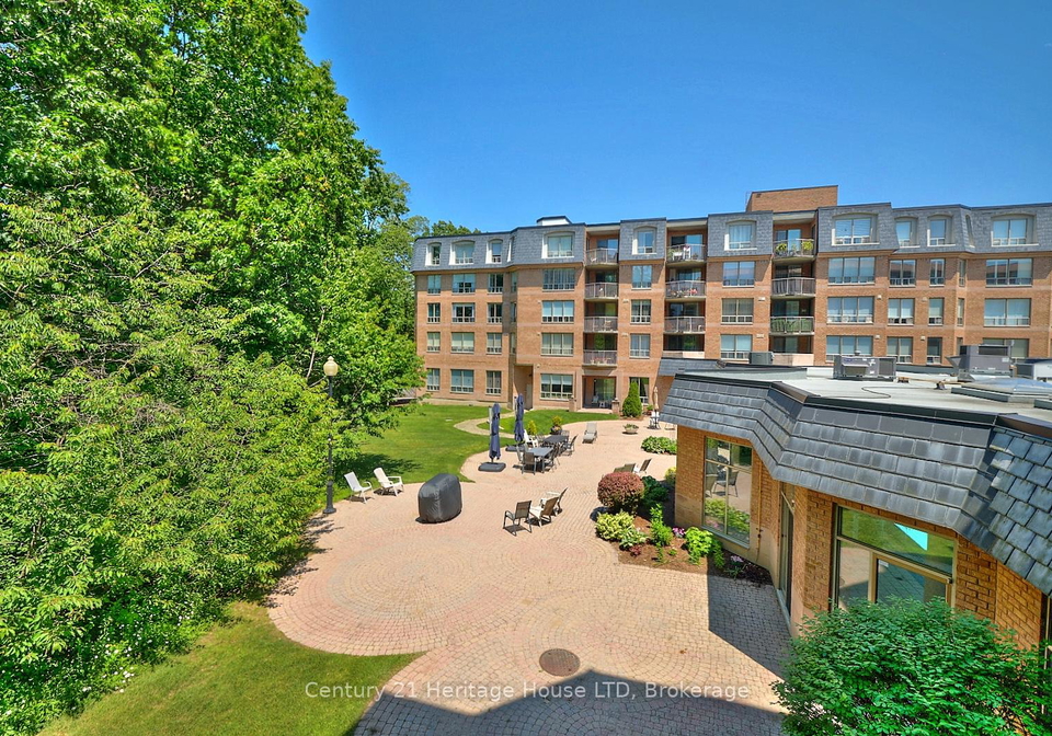 8111-forest-glen-drive-niagara-falls-ontario-x12883648