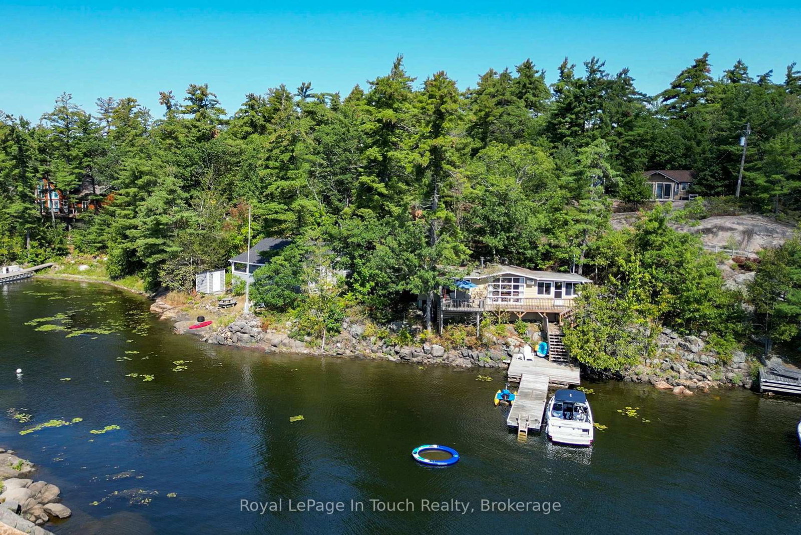 13182-georgian-bay-shore-georgian-bay-ontario-x12883992