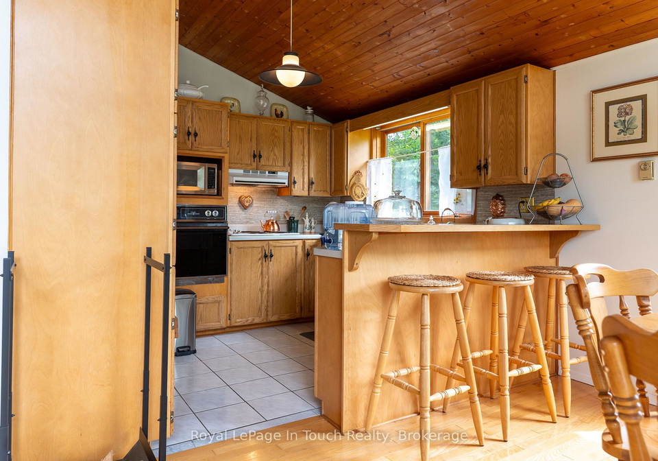 3098-island-1040-georgian-bay-ontario-x12884008