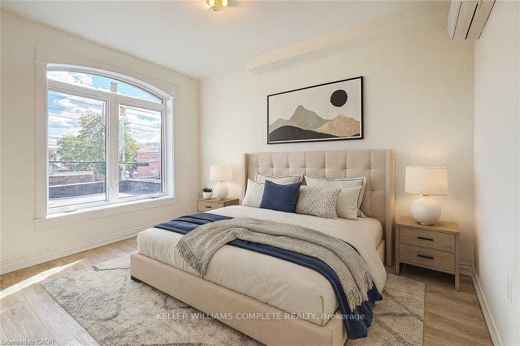 76-s-wentworth-street-s-hamilton-ontario-x12884030