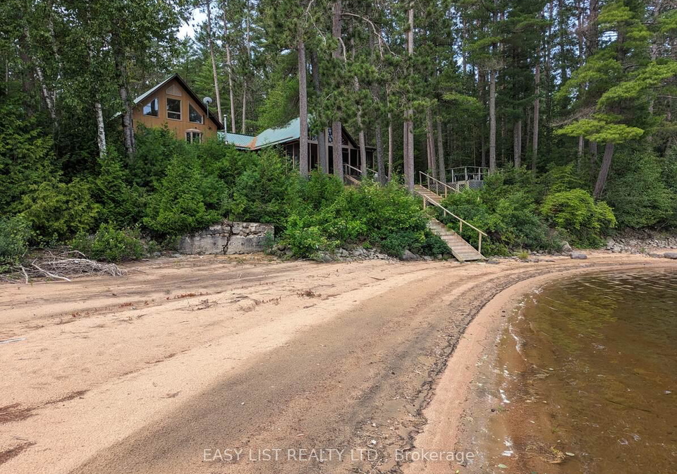 35692-hwy-17-laurentian-hills-ontario-x12884034