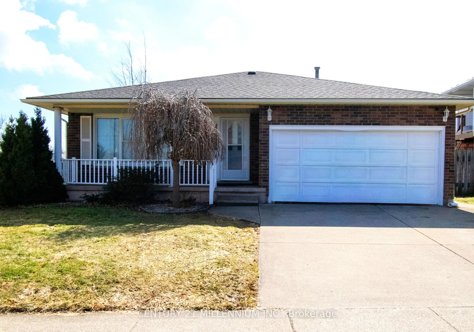 3-college-park-drive-welland-ontario-x12884052