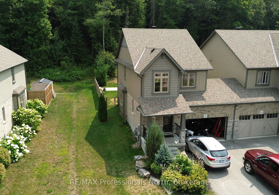 8-spalding-crescent-huntsville-ontario-x12884134