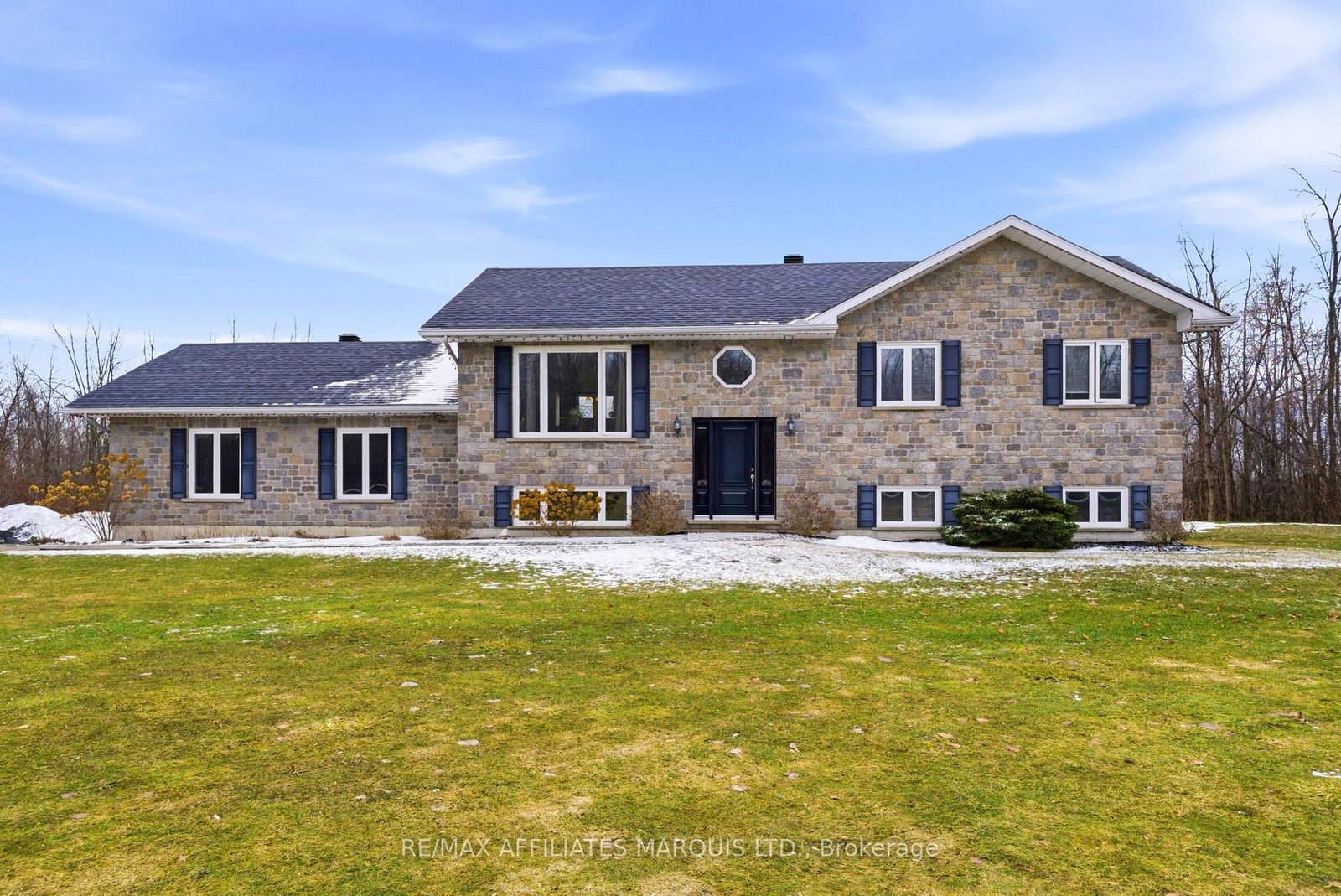 16610-county-road-36-south-stormont-ontario-x12884286