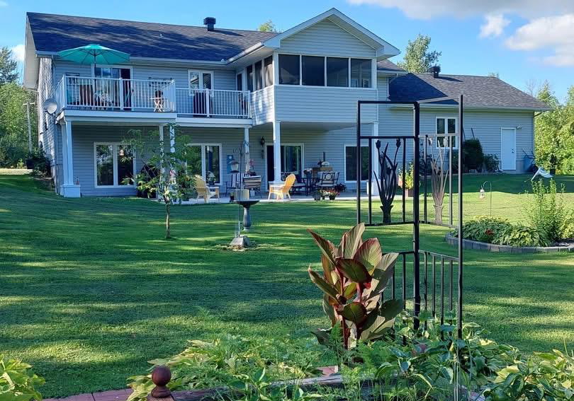 16610-county-road-36-south-stormont-ontario-x12884286