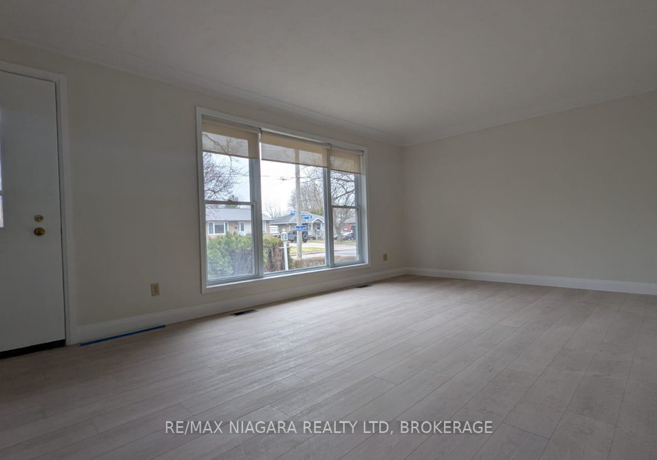 7301-heximer-avenue-niagara-falls-ontario-x12884314