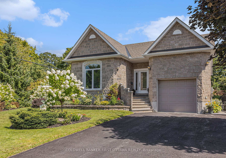 475-moffatt-street-carleton-place-ontario-x12884612