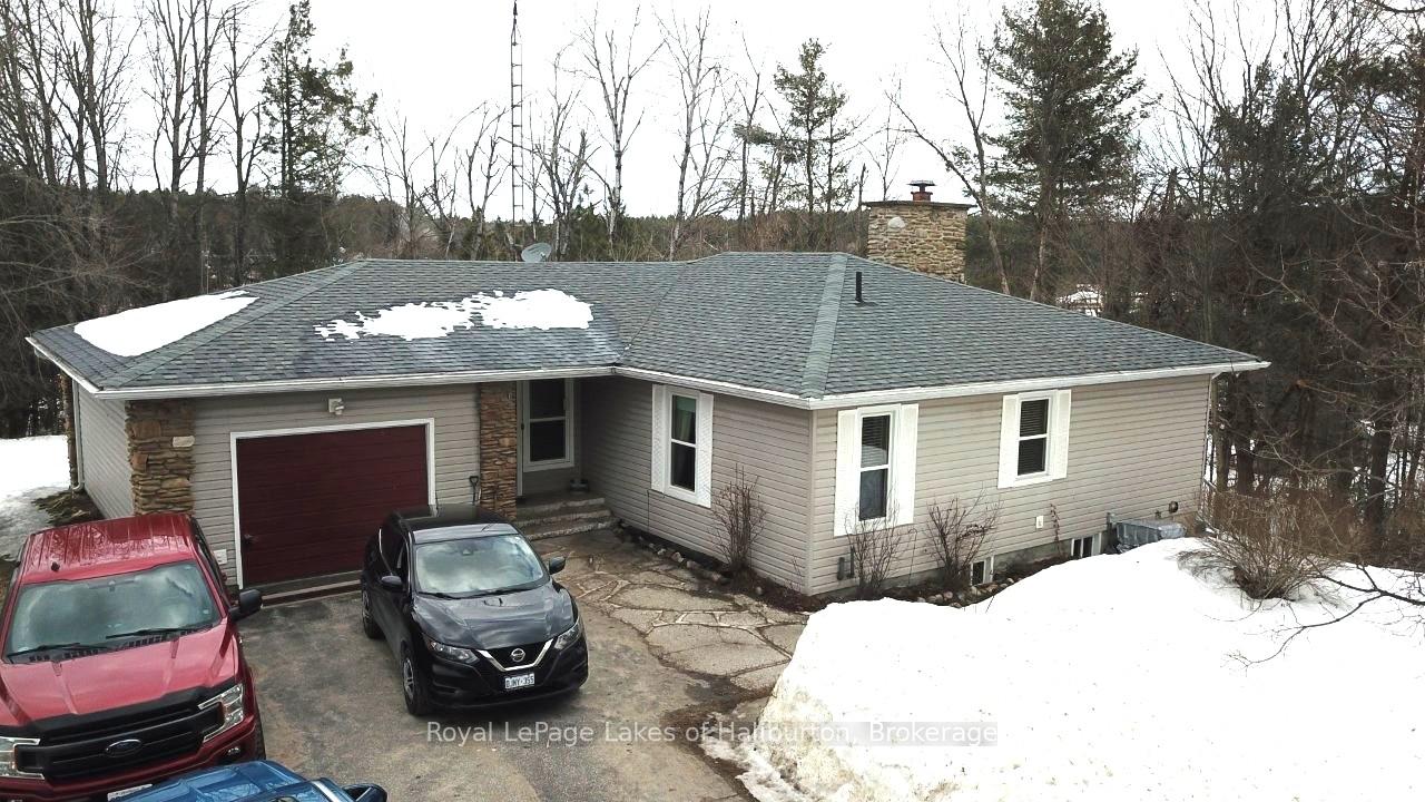 7-regina-road-kawartha-lakes-ontario-x12885140