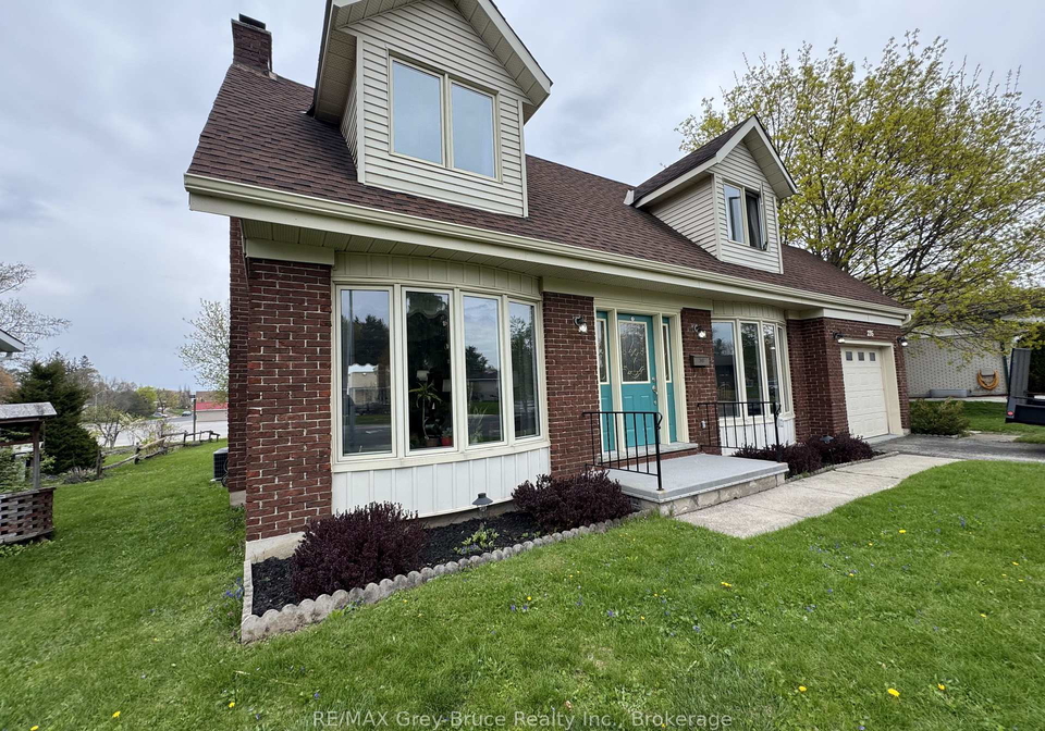 235-5th-avenue-hanover-ontario-x12885262