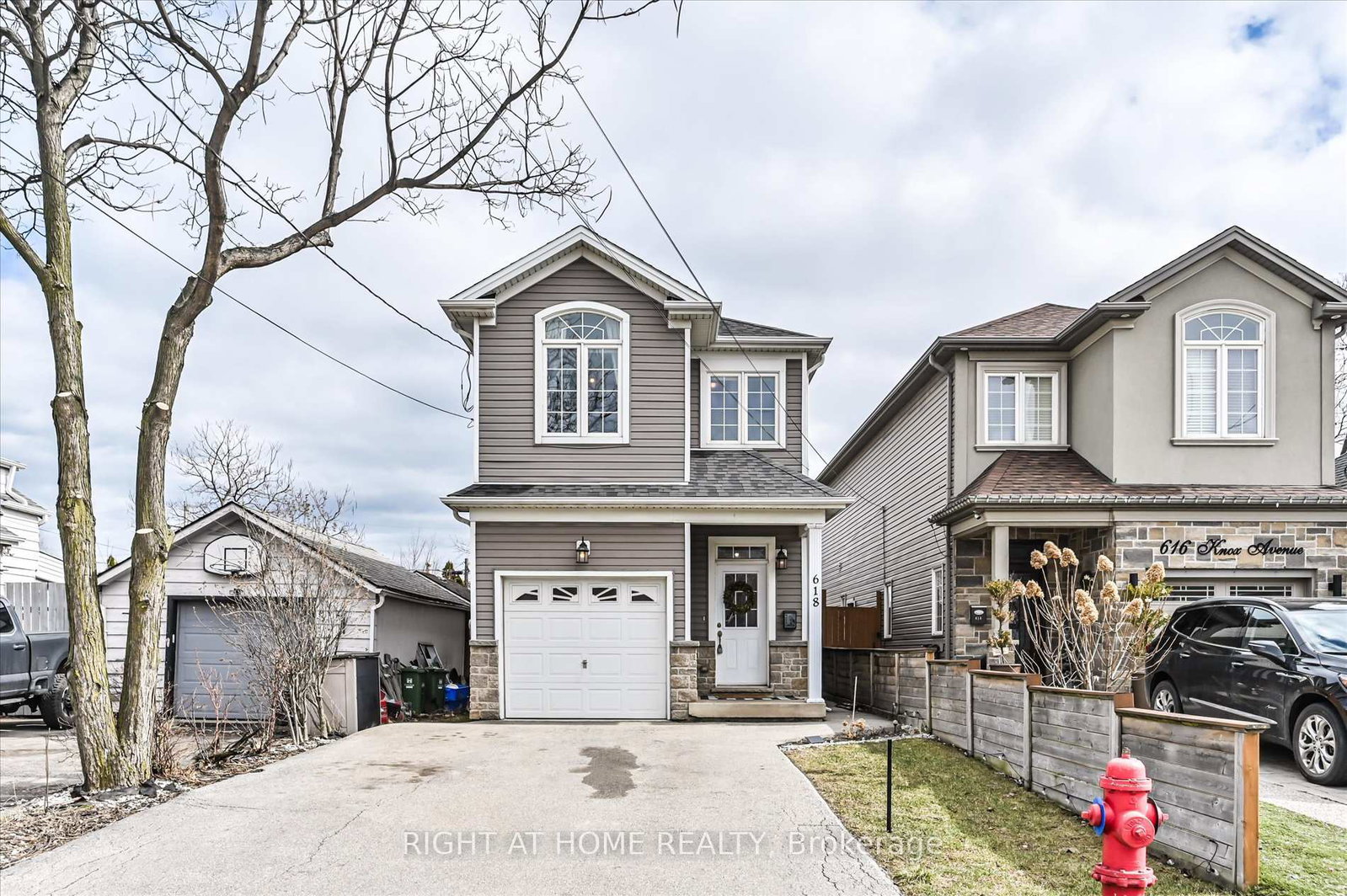 618-knox-avenue-hamilton-ontario-x12885344