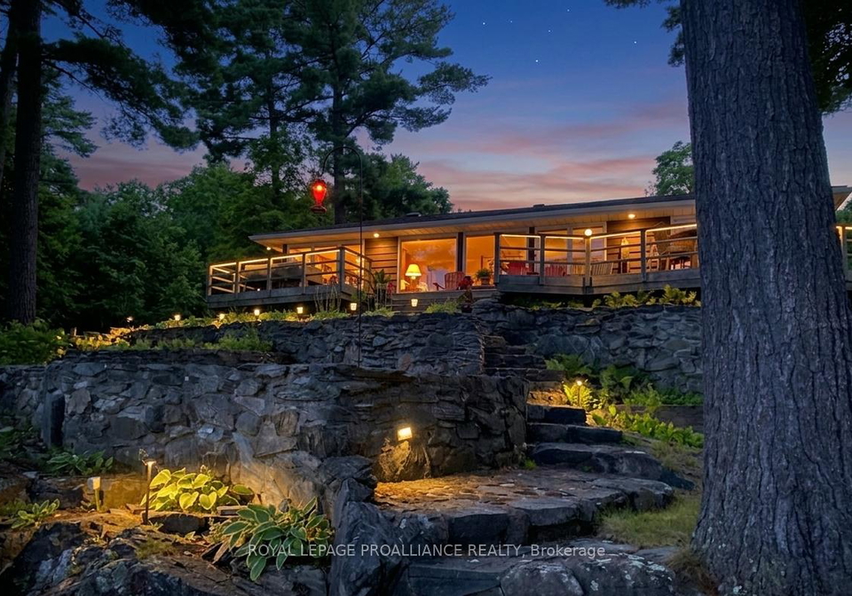1022-fosters-lane-frontenac-ontario-x12885538