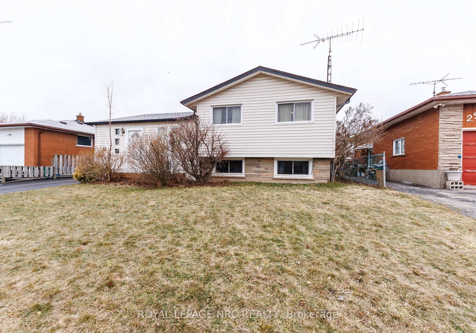 33-strathmore-crescent-welland-ontario-x12885584