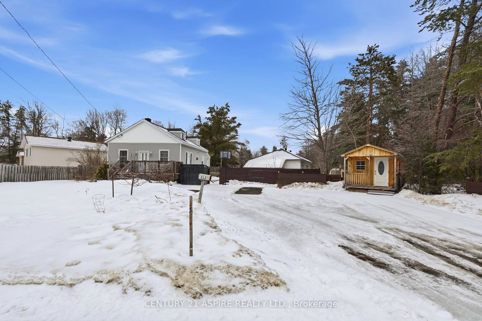 212-schwanz-road-petawawa-ontario-x12885660
