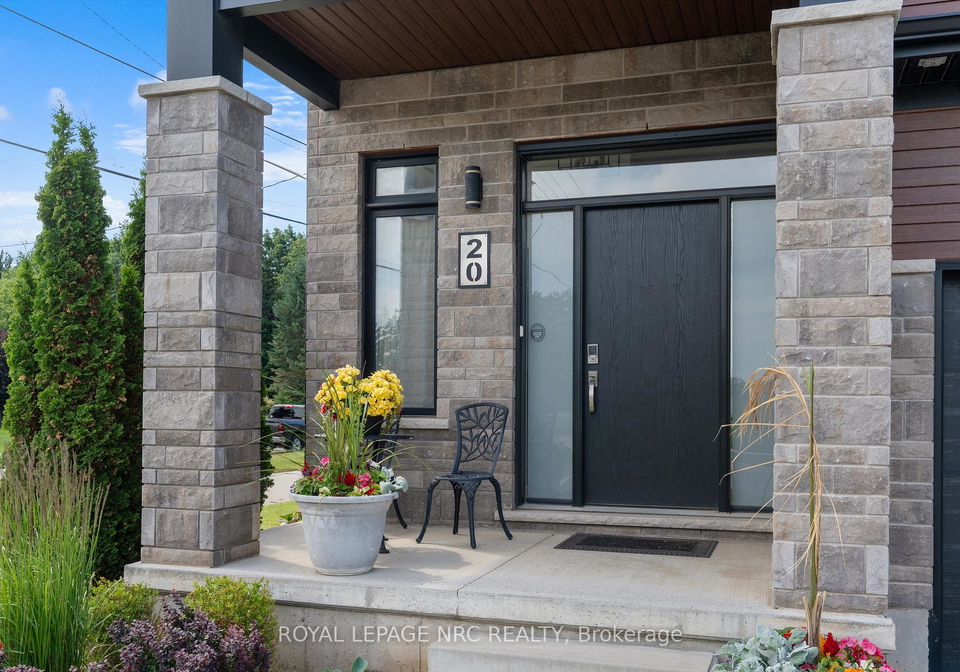 20-myrtle-street-pelham-ontario-x12885662