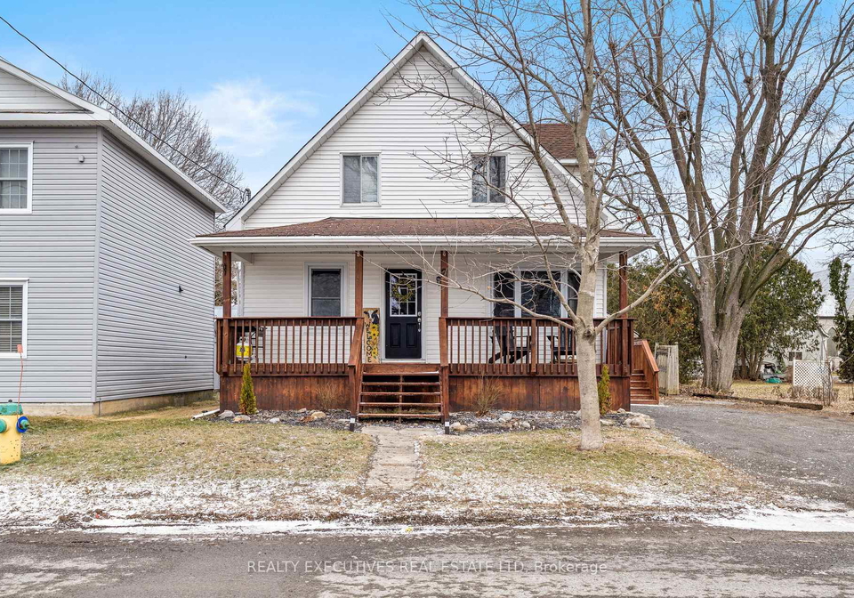 2-william-street-north-stormont-ontario-x12885670